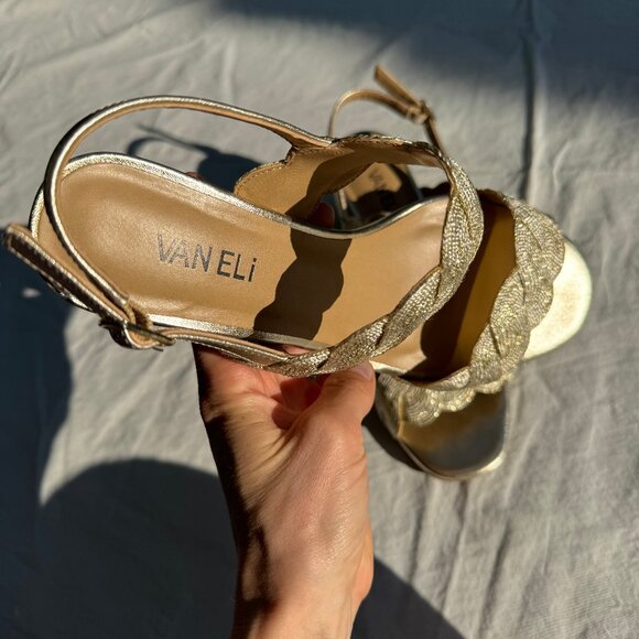 Vaneli ‘Lettie’ Gold Beige Platinum Weave Block Heel Sandals - Picture 8 of 13